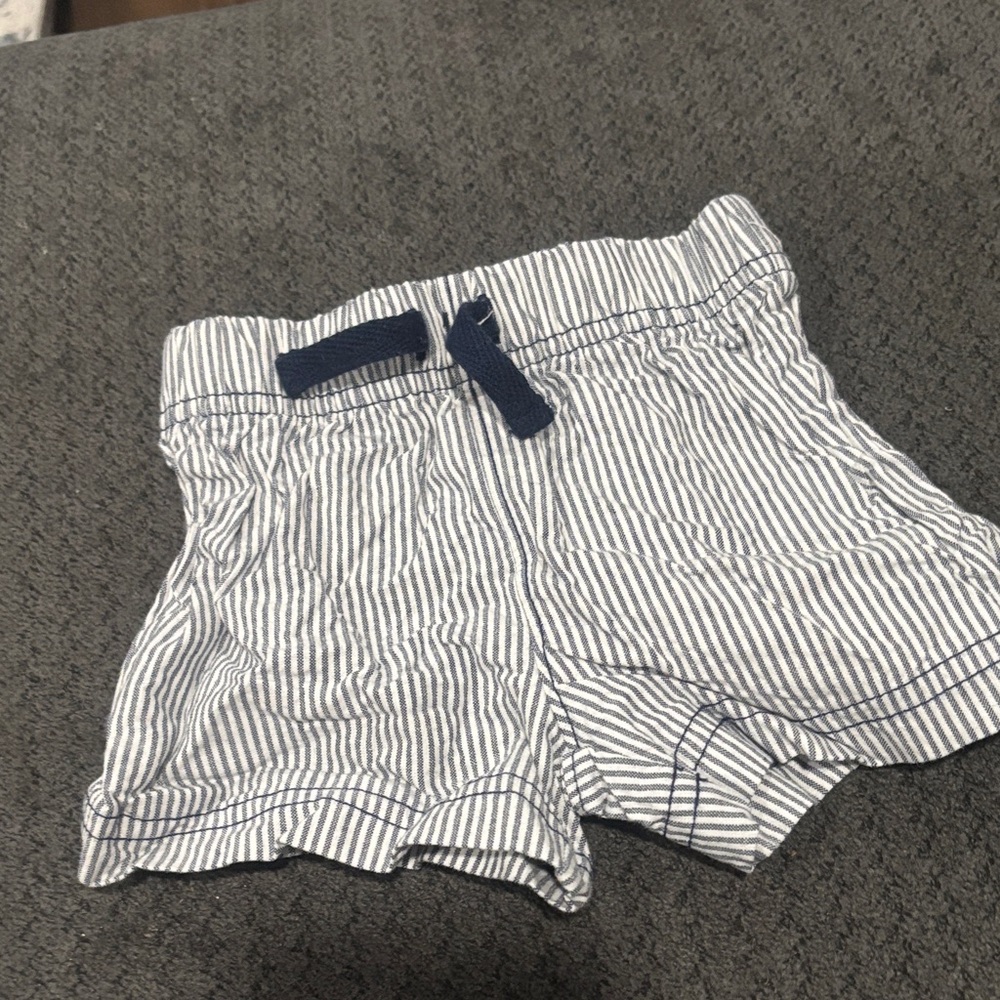 🟢10/$10 - Striped Blue and White Shorts